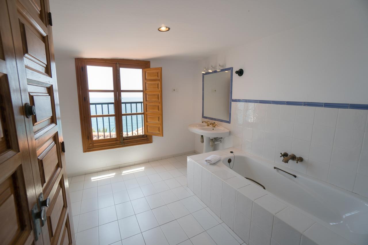 Tuhillo 3B Menyber Nerja Exterior foto
